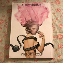 Load image into Gallery viewer, Vanity Fair November 2006 George Clooney