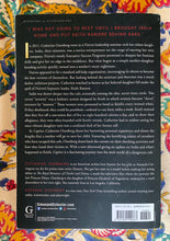 Load image into Gallery viewer, Captive: A Mother's Crusade to Save her Daughter from the Terrifying Cult NXIVM