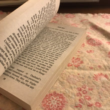 Load image into Gallery viewer, Slave Girls