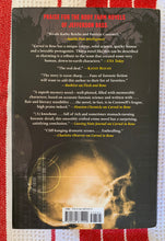 Load image into Gallery viewer, Beyond The Body Farm: A Legendary Bone Detective Explores Murders, Mysteries, And The Revolution In Forensic Science