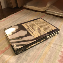 Load image into Gallery viewer, Miss Lizzie
