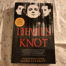 Load image into Gallery viewer, Devil's Knot
