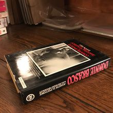 Load image into Gallery viewer, Donnie Brasco: My Undercover Life In The Mafia
