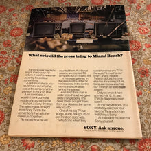 Load image into Gallery viewer, New York Magazine Oct 2 1972
