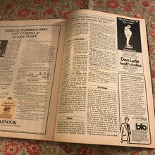 Load image into Gallery viewer, New York Magazine Nov 6 1972
