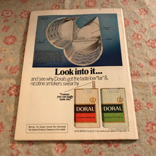 Load image into Gallery viewer, New York Magazine Dec 11 1972
