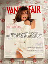 Load image into Gallery viewer, Vanity Fair April 2006
