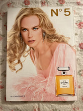 Load image into Gallery viewer, Vanity Fair April 2006
